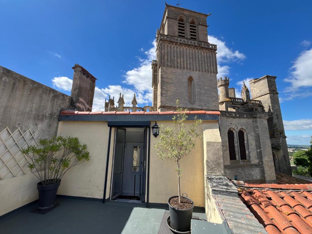 Le Logis du Chanoine, 50 m2 and terrace face to Cathedral - 1
