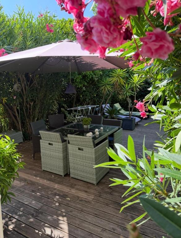 Stylish Cannes Apartment,only 60m to Sandy Beach, Privat 80m2 Garden, Central Location - 4