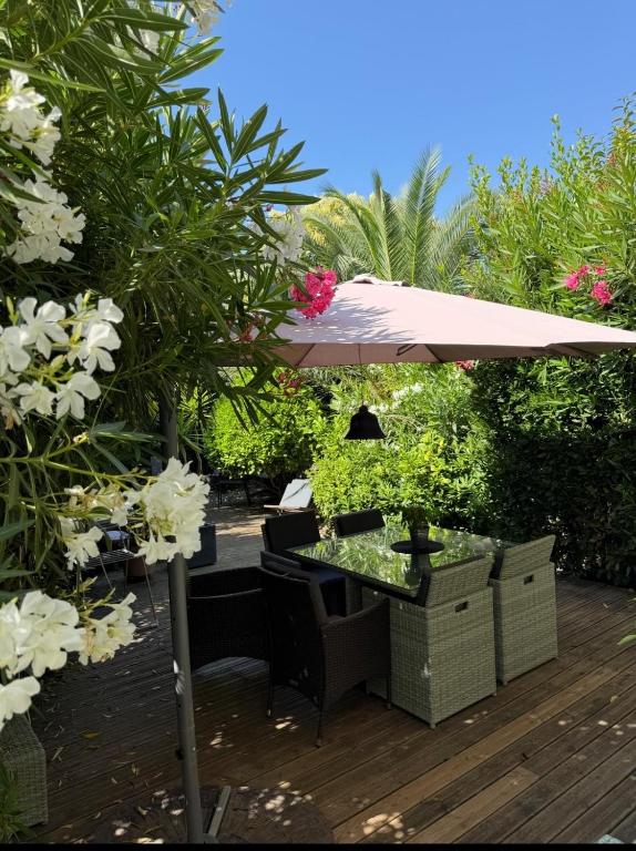 Stylish Cannes Apartment,only 60m to Sandy Beach, Privat 80m2 Garden, Central Location - 2