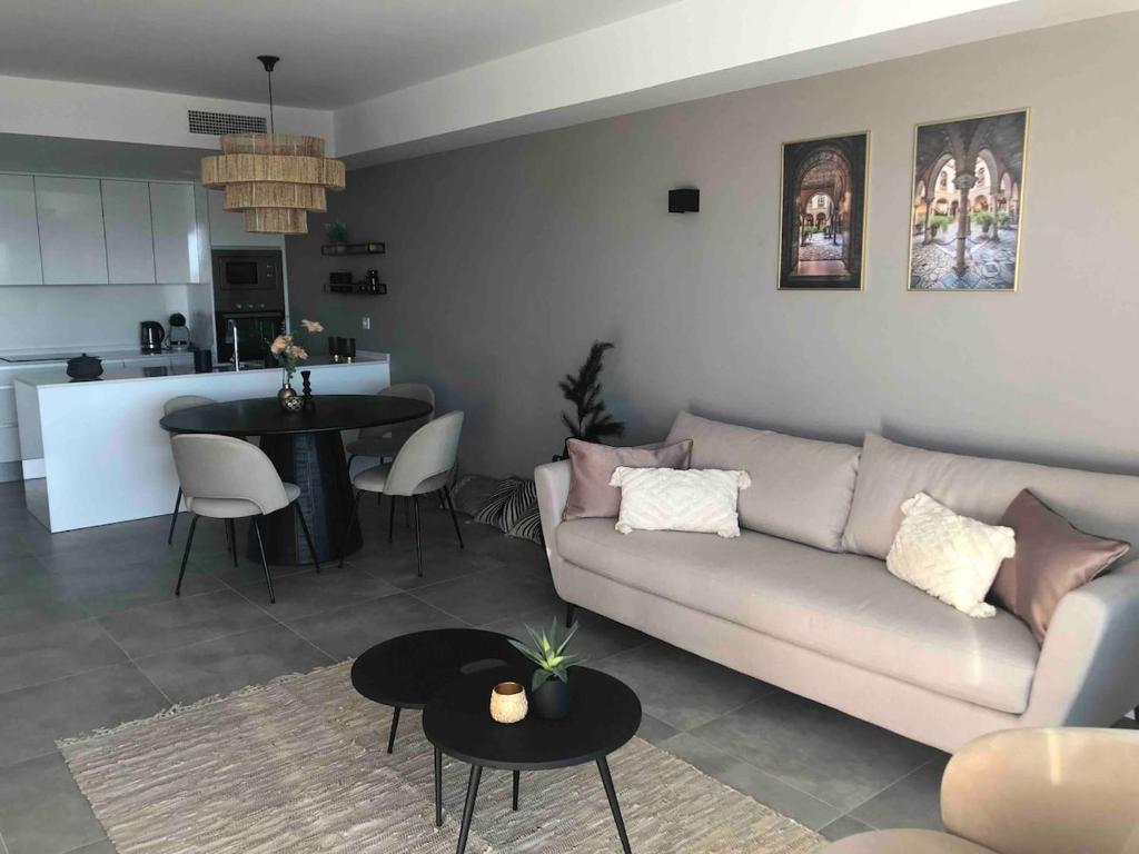 Seascape met privé jacuzzi - 2