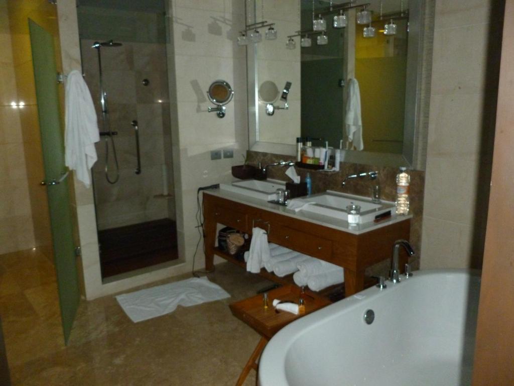 Condo - 2