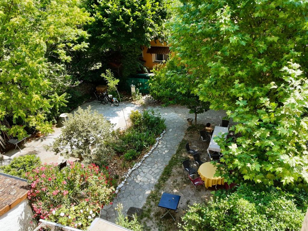 La Ruche - l'auberge qui relie - 3