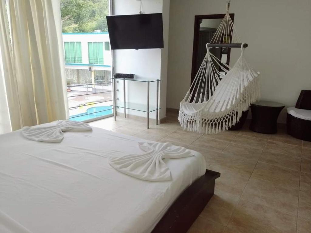 Hotel Cristalina - 3