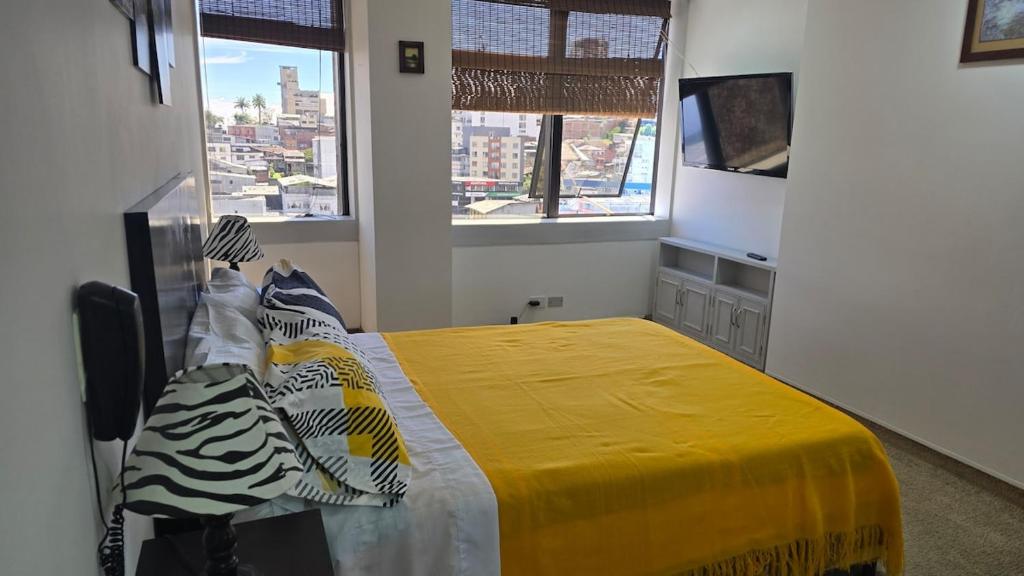 Spectacular view, modern and perfect location in Manizales - 1