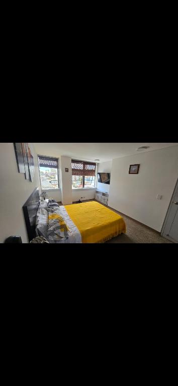 Spectacular view, modern and perfect location in Manizales - 3