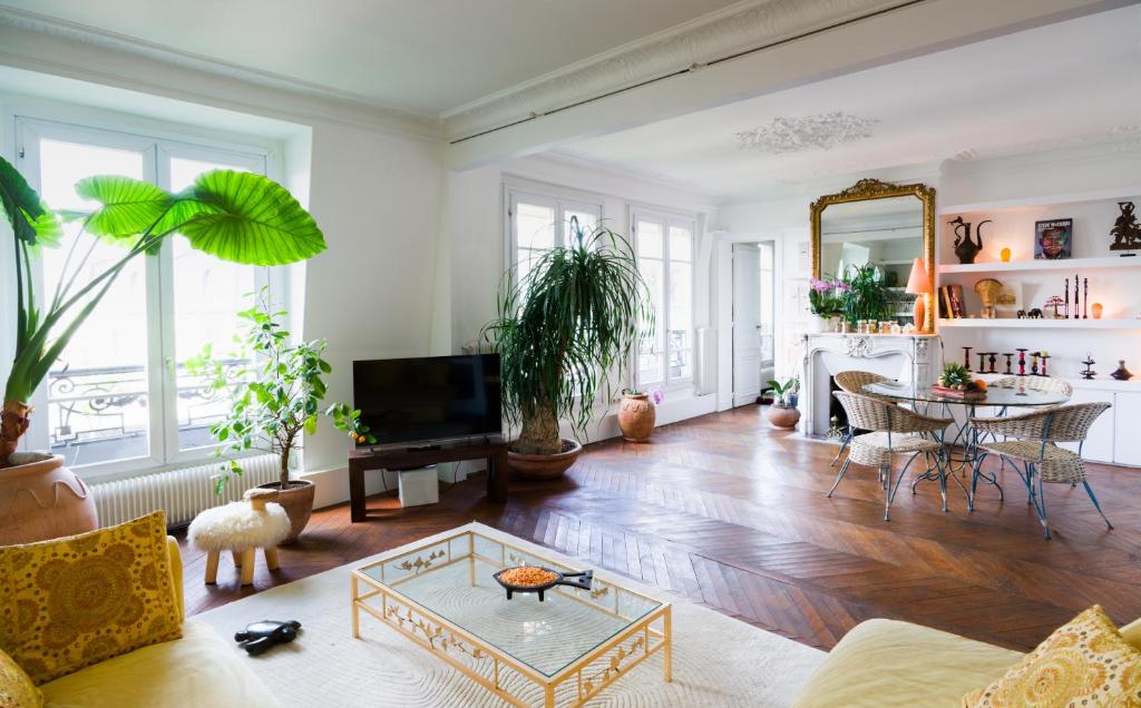 Large Haussmannian Apartment - Heart of Paris - 3