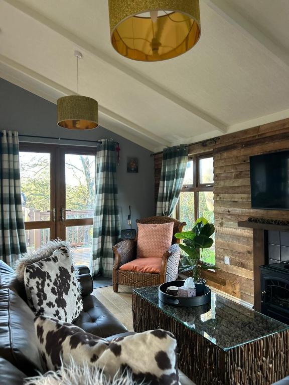Woodside Lodge, Weybourne photo 3