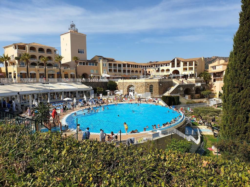 Appartement T2 duplex, centre village, 2 terrasses - 5