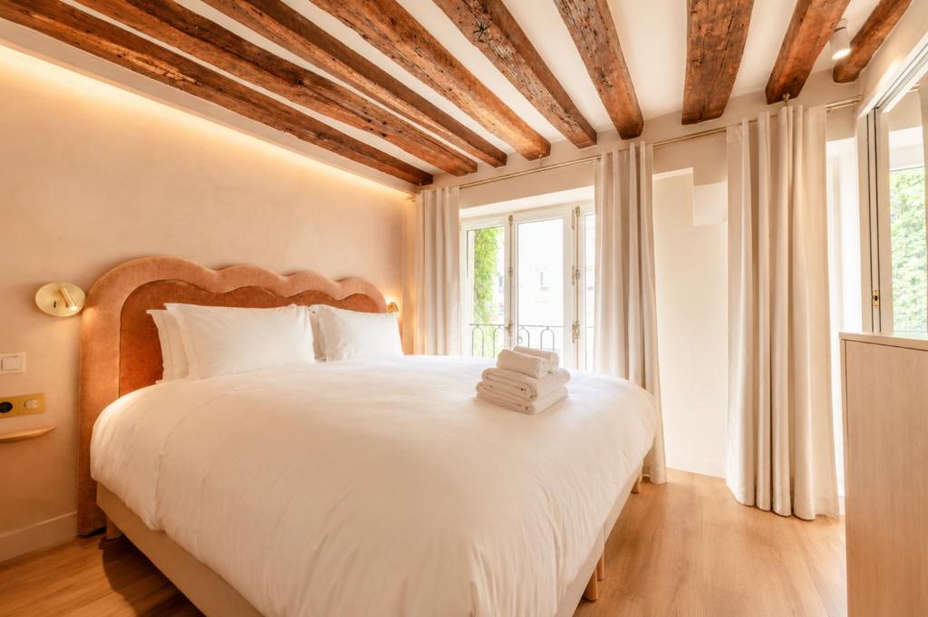 Elegant Duplex in the Heart of Le Marais - 5