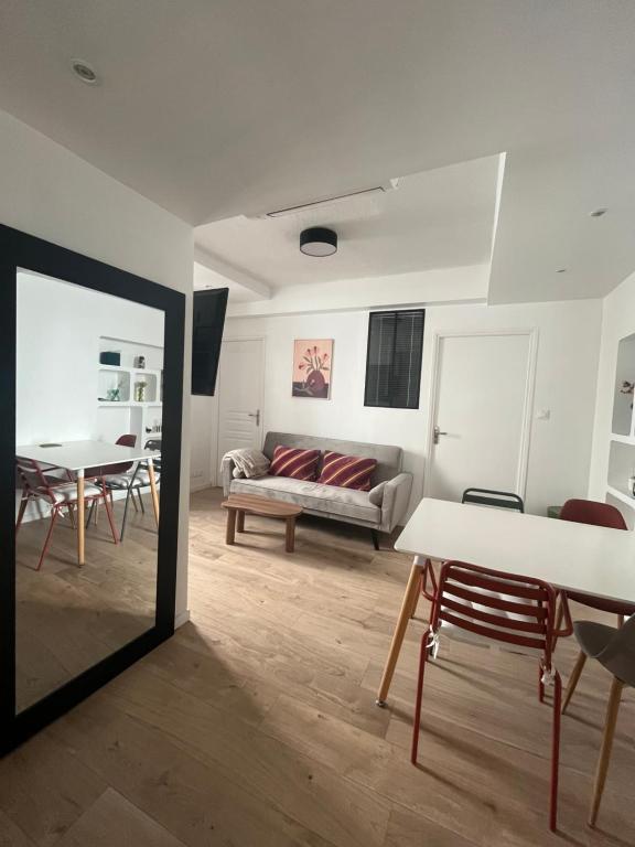 Appartement T3 dans la cité des potiers - 2