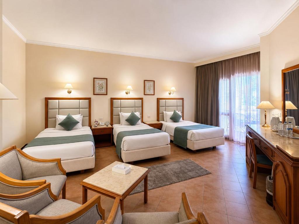 Sea Star Beau Rivage Hotel — Hotel rooms in Hurghada, Red Sea