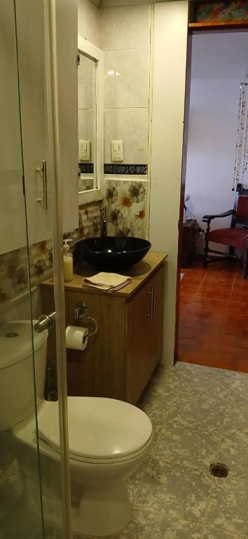 Hogar con jardines amplios cerca al centro 4 pax - 3