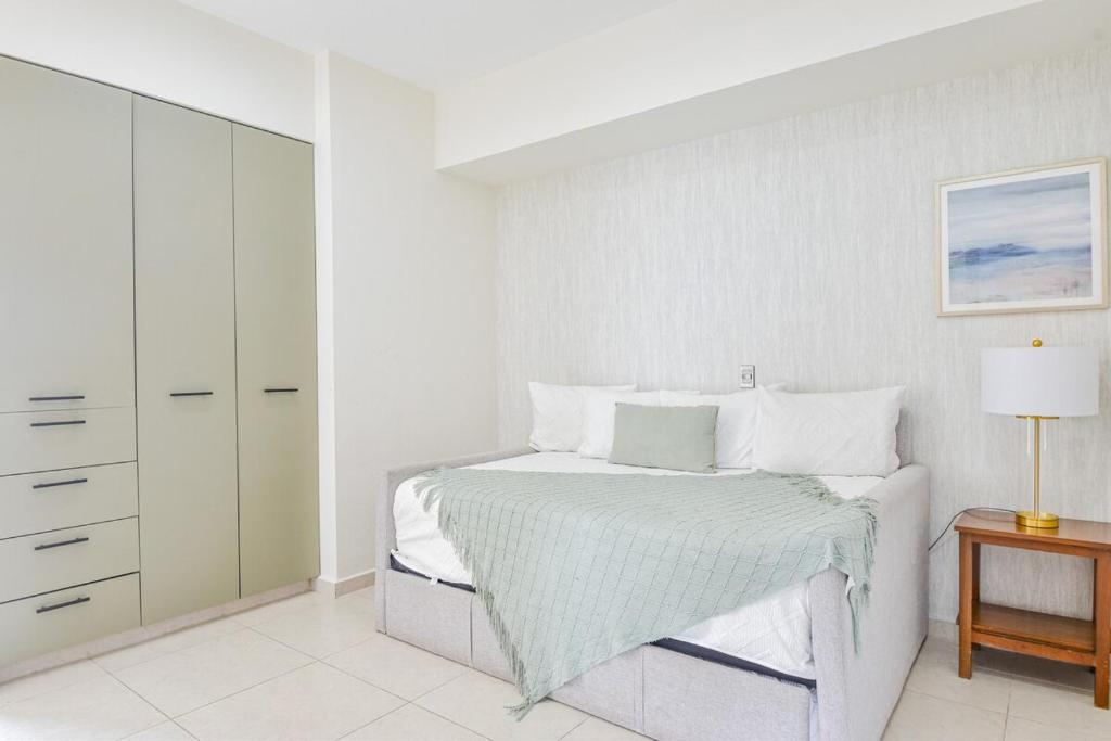 Tower Altomare on Malecón with King Bed and 10th floor views - 2
