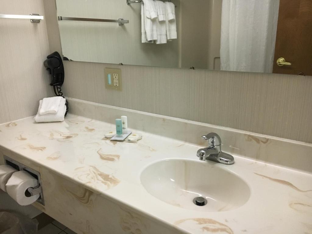 Quality Inn photo