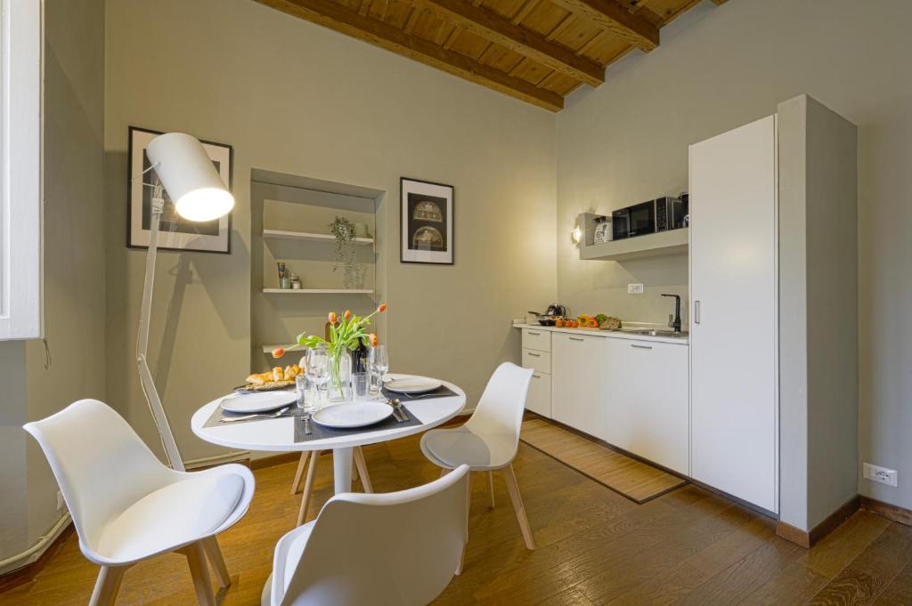 Loft nel cuore di Firenze con vista esclusiva sul Corridoio Vasariano - 3