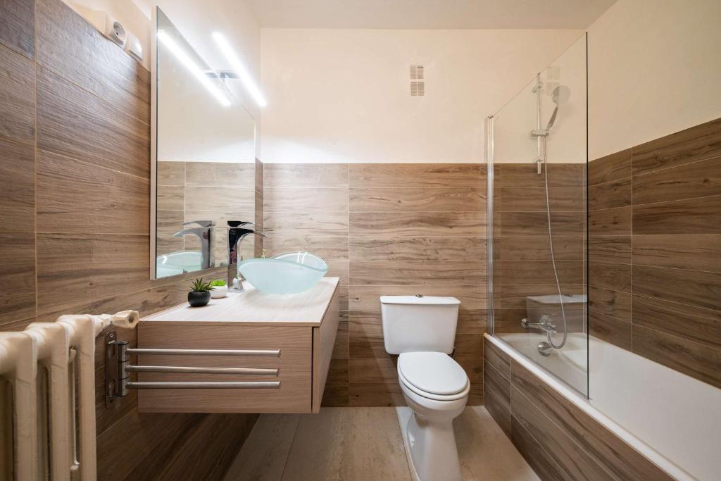 Charming apartment in the heart of the city center AC - 3
