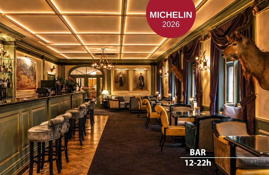 Bar/lounge
