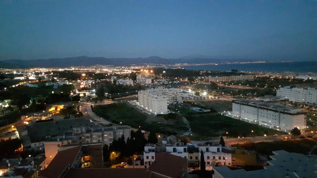 Estudio I vistas mar, cerca tren y Malaga - 3