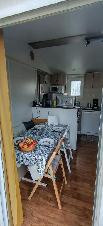 Mobil Home 4 personnes tout confort Juillet & Août Bord étang de Thau Marseillan - 4