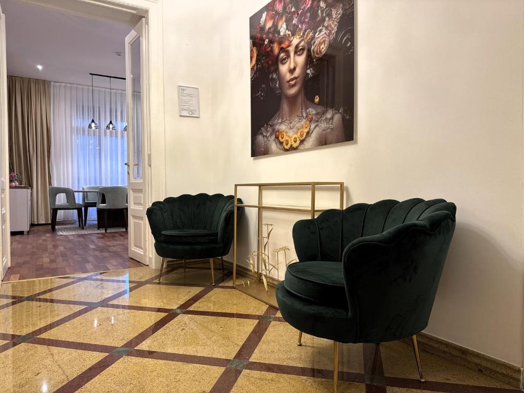 Eternal Flame Luxury Apartment - 4