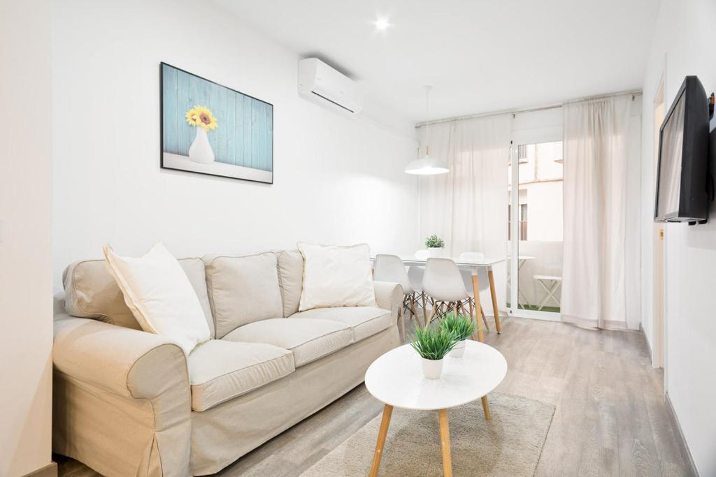 The White Flats Les Corts - 2