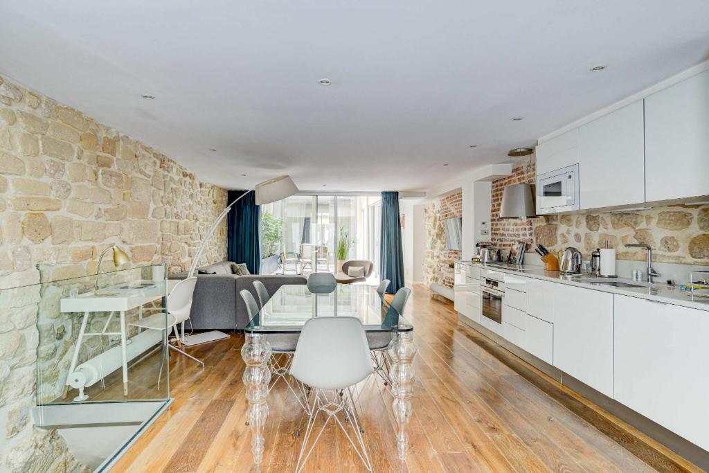 Jardin Prive - Gorgeous 3 Bed House in Le Marais - 1