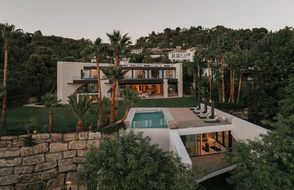 Villa Futura Spectacular Luxury Designer Villa - 1