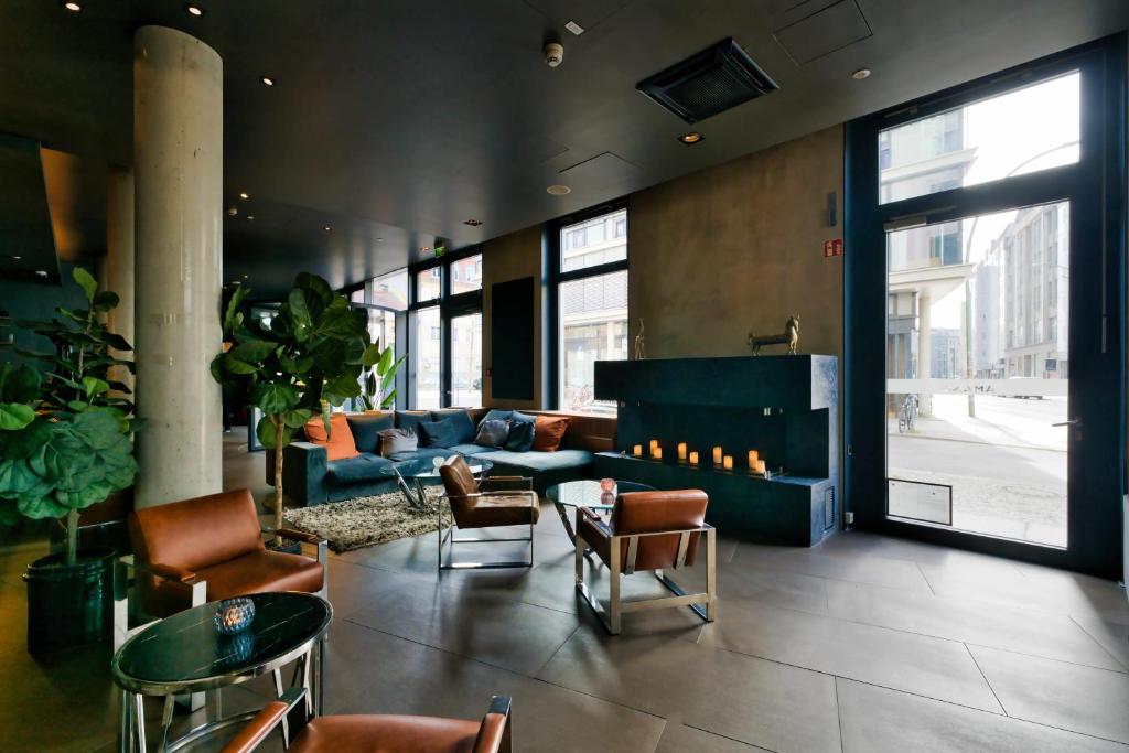 Hotel AMANO Rooms & Apartments — Restaurant & bars in Berlin, Berlin