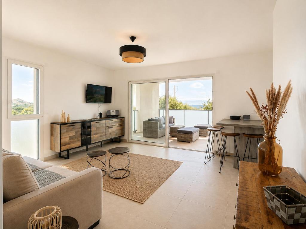 Appartement T2 avec vue mer et citadelle - 2