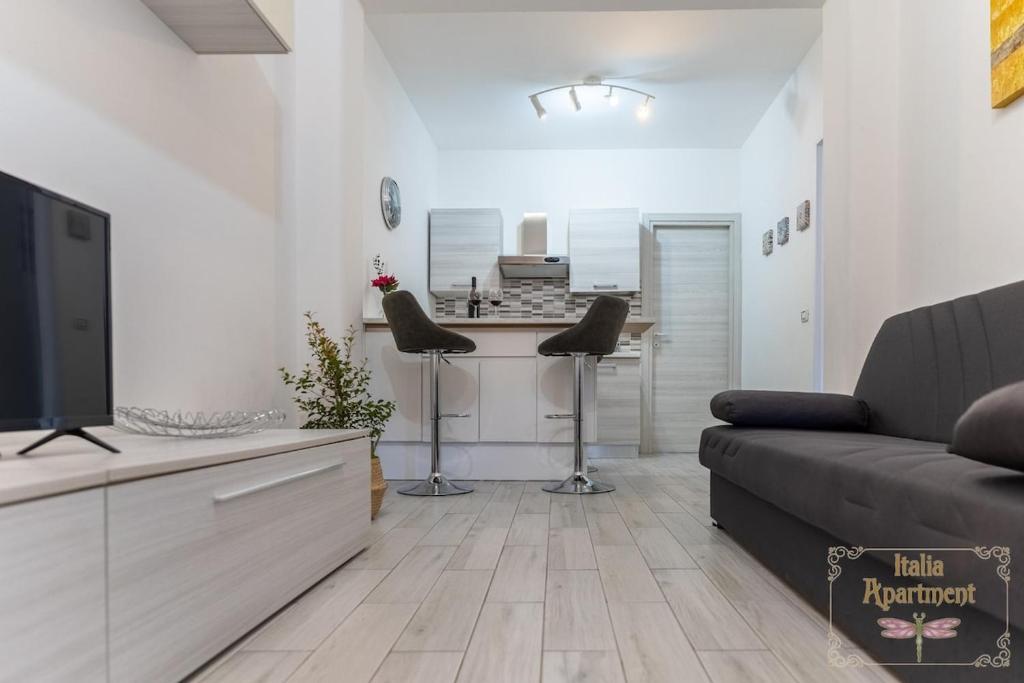 Italia Apartment - 5