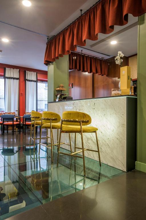 Bar/lounge