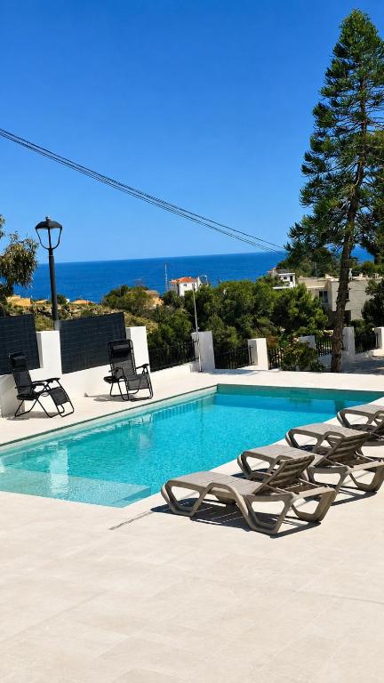 Luxury Sea View Villa - Private Pool - Near Beach - 3 min TRAM Alicante Benidorm - BBQ - Private Garden - Free Parking - 1