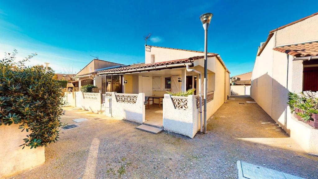 Petite maison climatisée à 250m de la plage - 1