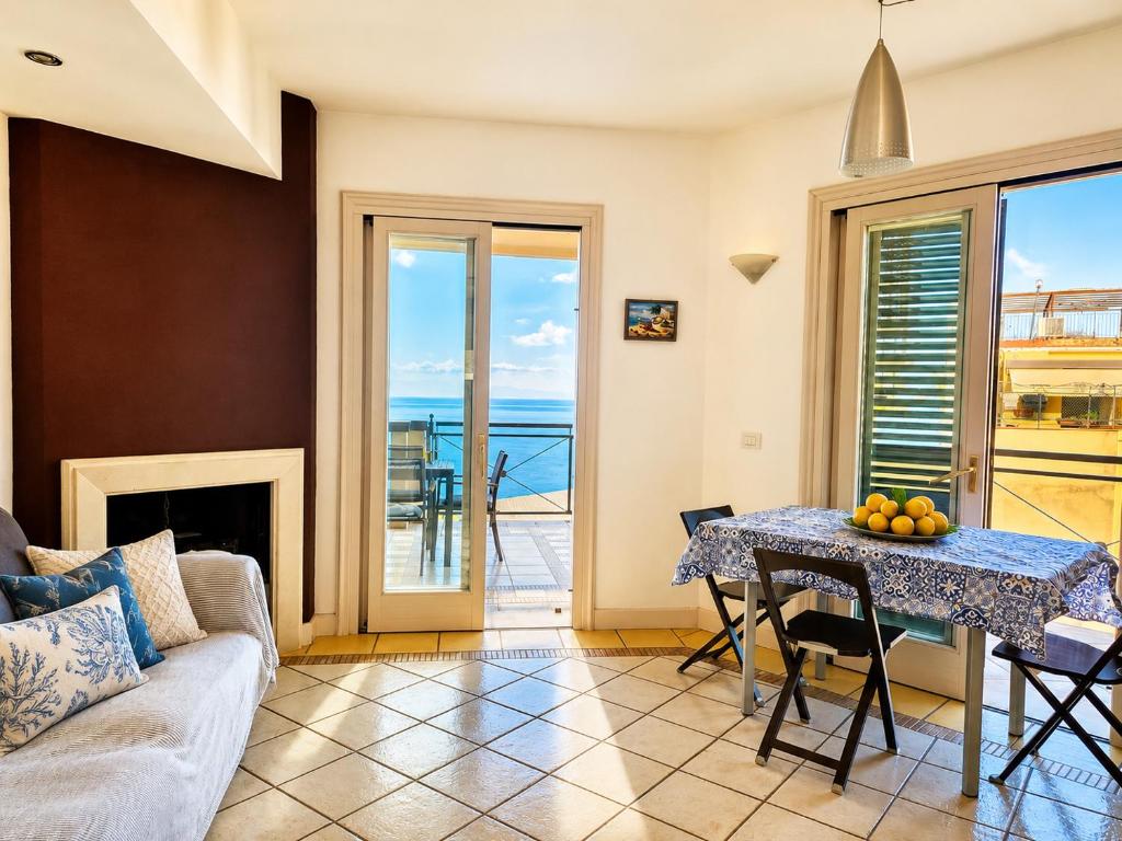 Taormina Panoramic Apartment - Taormina Holidays - 4