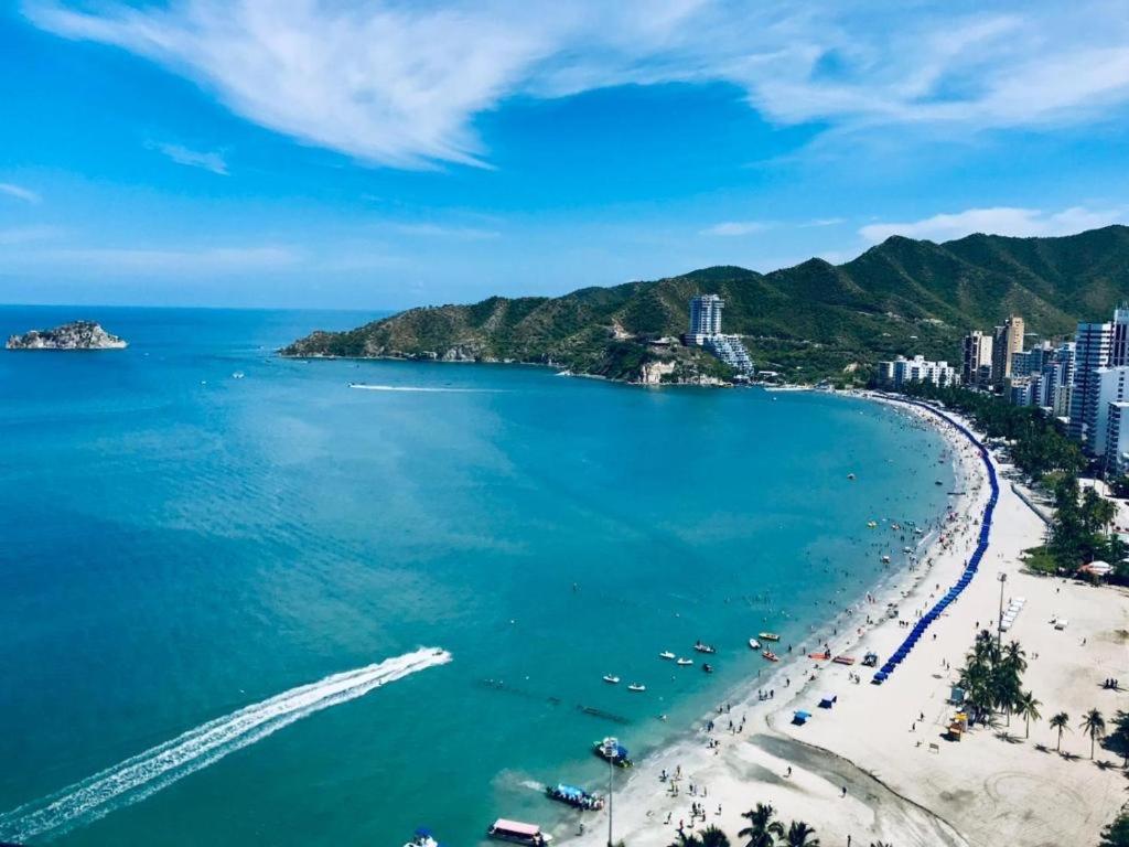 Suite de lujo con terraza, Jacuzzi y vista a las montańas - 2