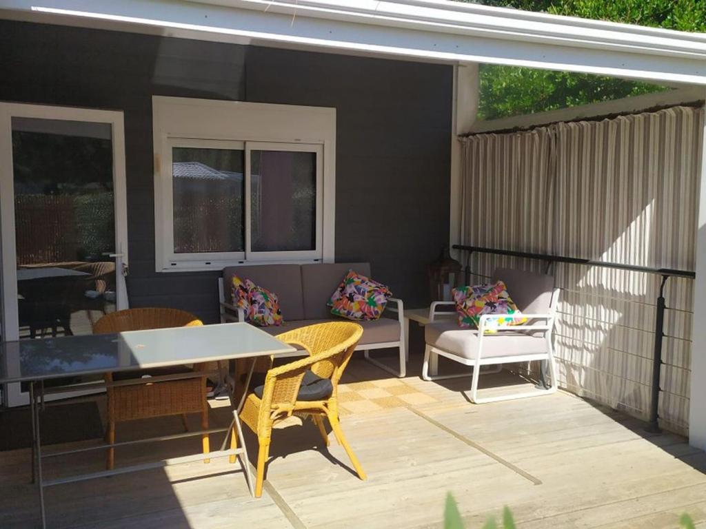 Chalet climatisé animaux OK - 7 pers. - API-1-52-2393 - 2