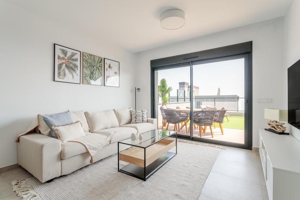 Sea View, Private jacuzzi, Pool, 15 min airport - 3