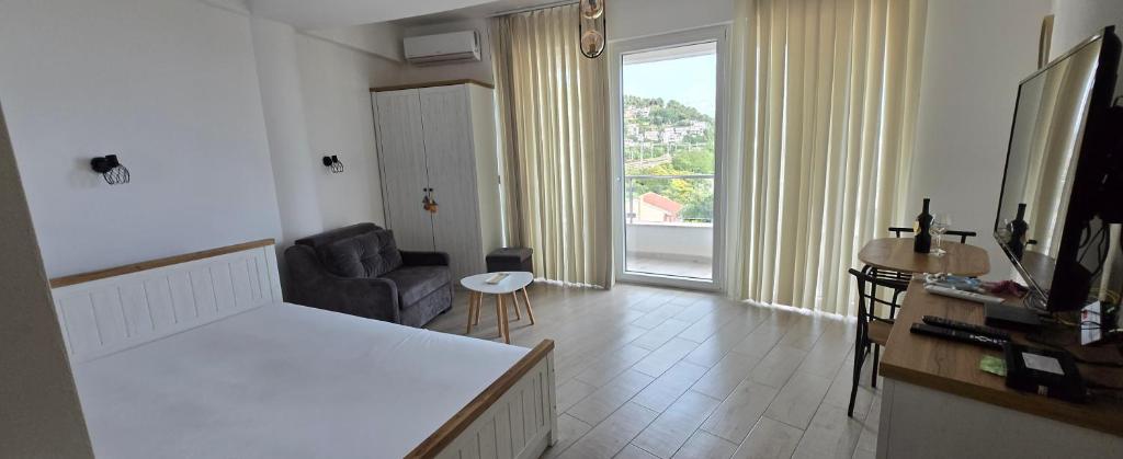 Apartment Shell - 2