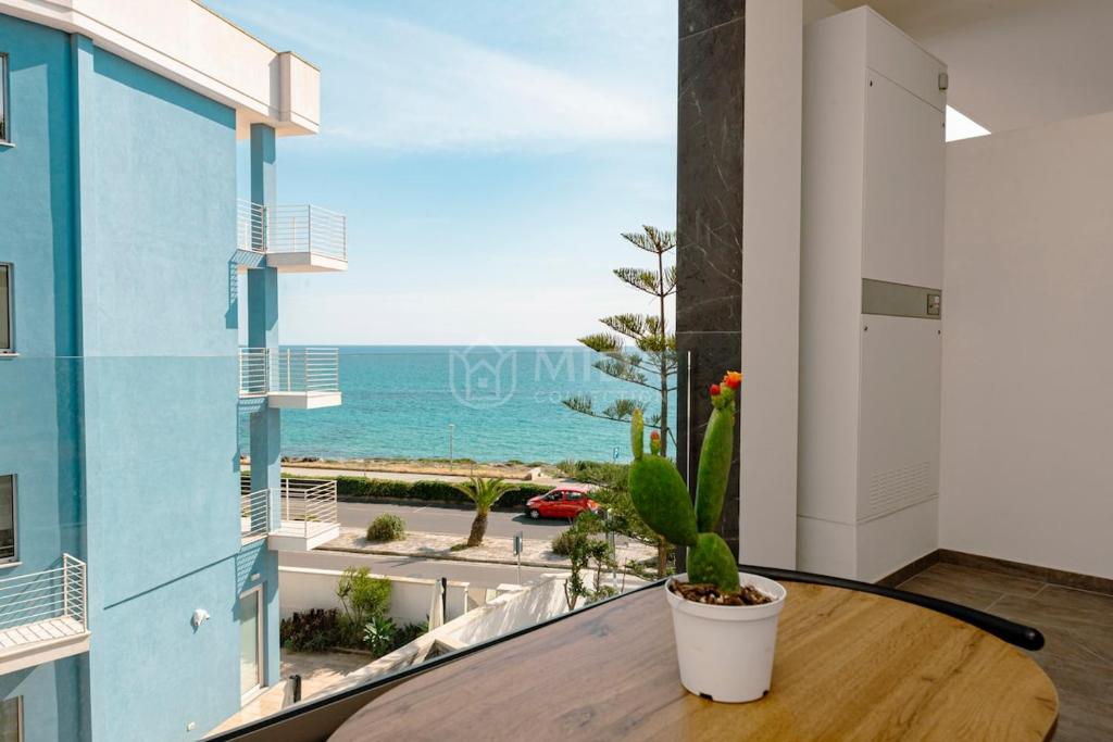 Sea Corner - 2