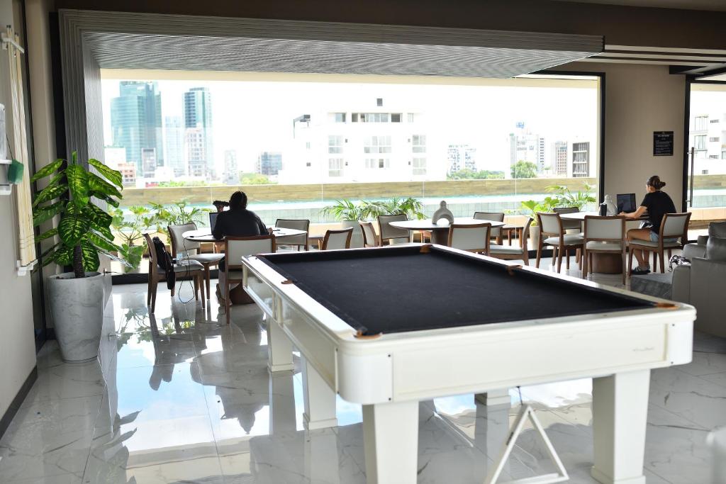 Sky Luxia - 4