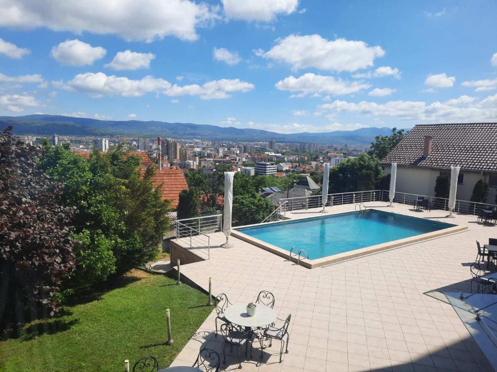 Hotel Marica - 1