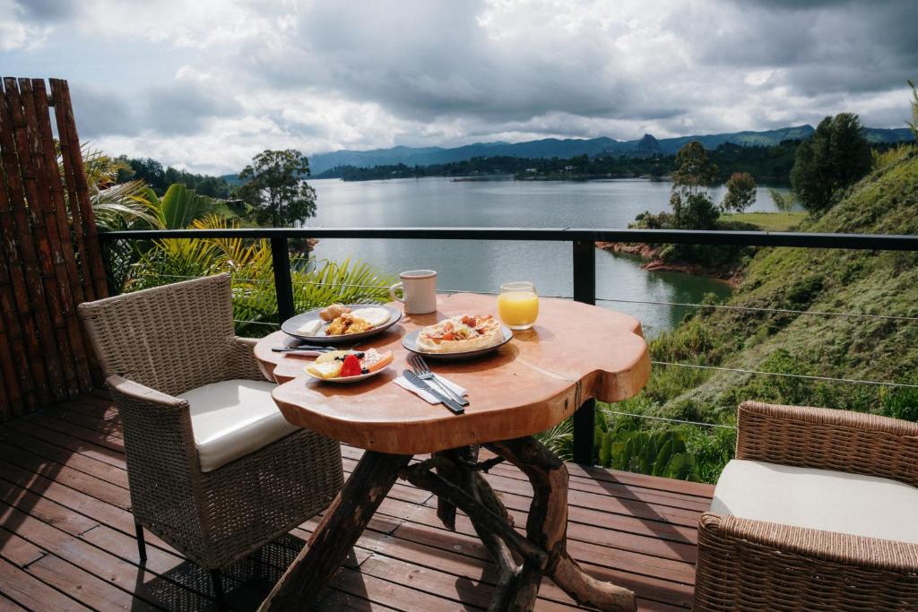 Bliss Sanctuary Vista - Glamping and Club - 3