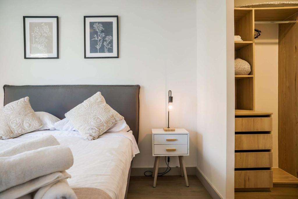 1BR for 3 Las Condes Near Metro Magallanes - 2