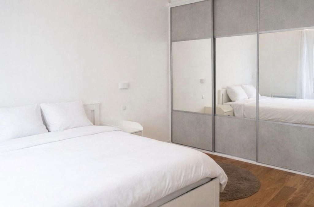 Chic appartement porte de saint cloud - Maison M - 1