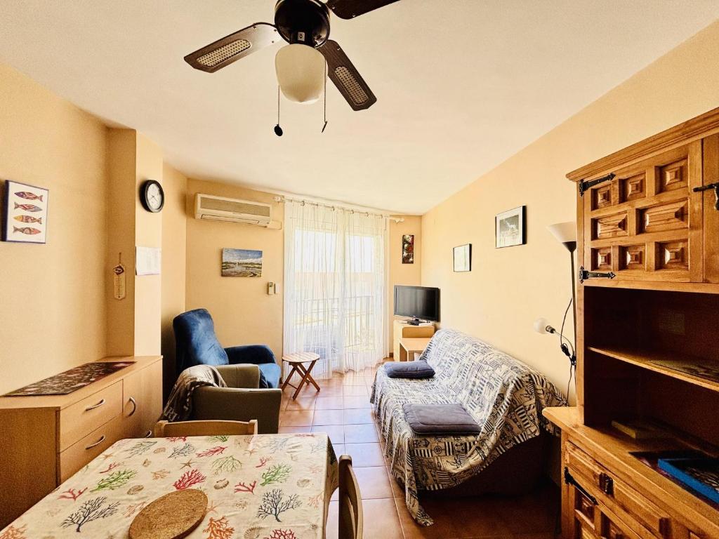 Apartamento a 50m de la playa en Roses - ES-258-158 - 5