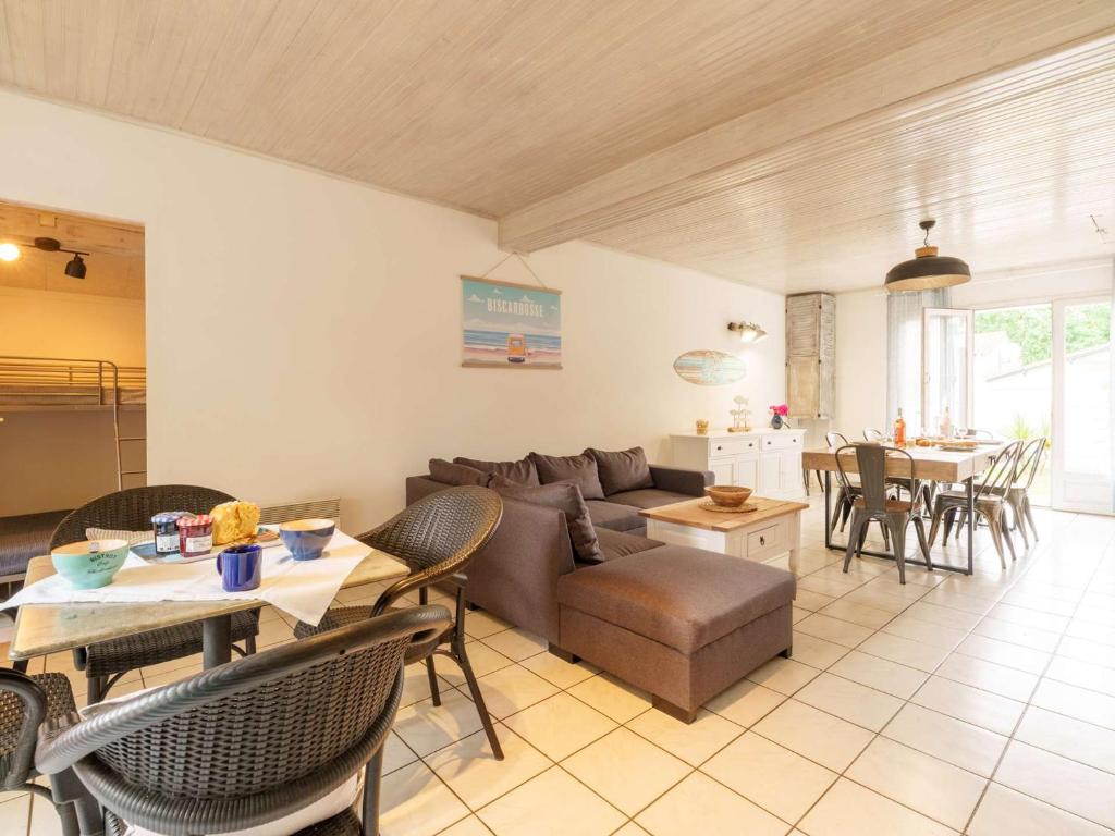 Maison 6 pers à Biscarrosse avec grande terrasse, 3 ch, jardin clos, classée 1 étoile - FR-1-877-39 - 3