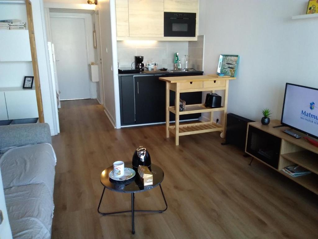 Studio Climatisé 2/3 pers avec Parking à Gruissan - FR-1-796-97 - 3