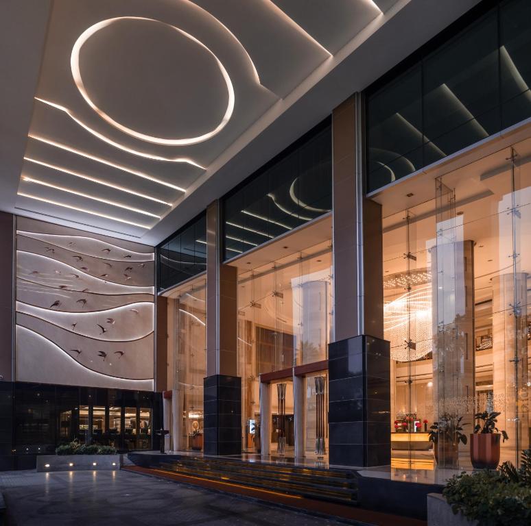 The Grand Fourwings Convention hotel