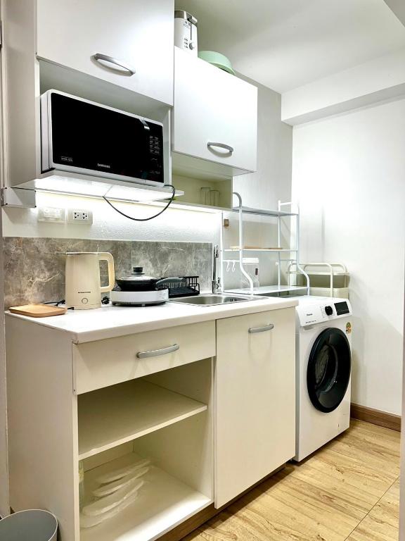 อพาร์ตเมนต์ 1 ห้องนอน 1 ห้องน้ำส่วนตัว ขนาด  ตร.ม. – นิมมานเหมินทร์ (Nimman Cozy Stay)