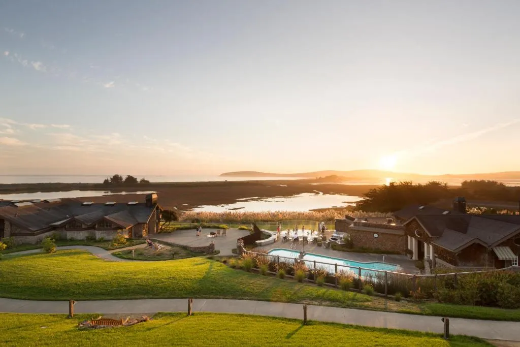 The Lodge at Bodega Bay，位于博德加湾的酒店